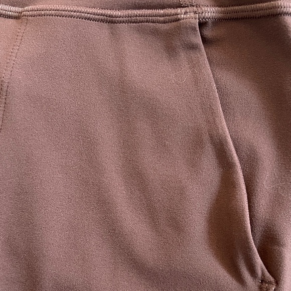 Lululemon Athletica Mocha Brown High Waist Athletic Pants - Picture 2 of 6